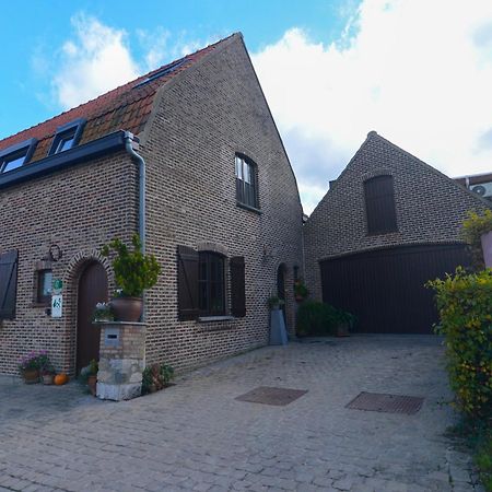 Au Detour Du Trieu Vila Estaimbourg Exterior foto