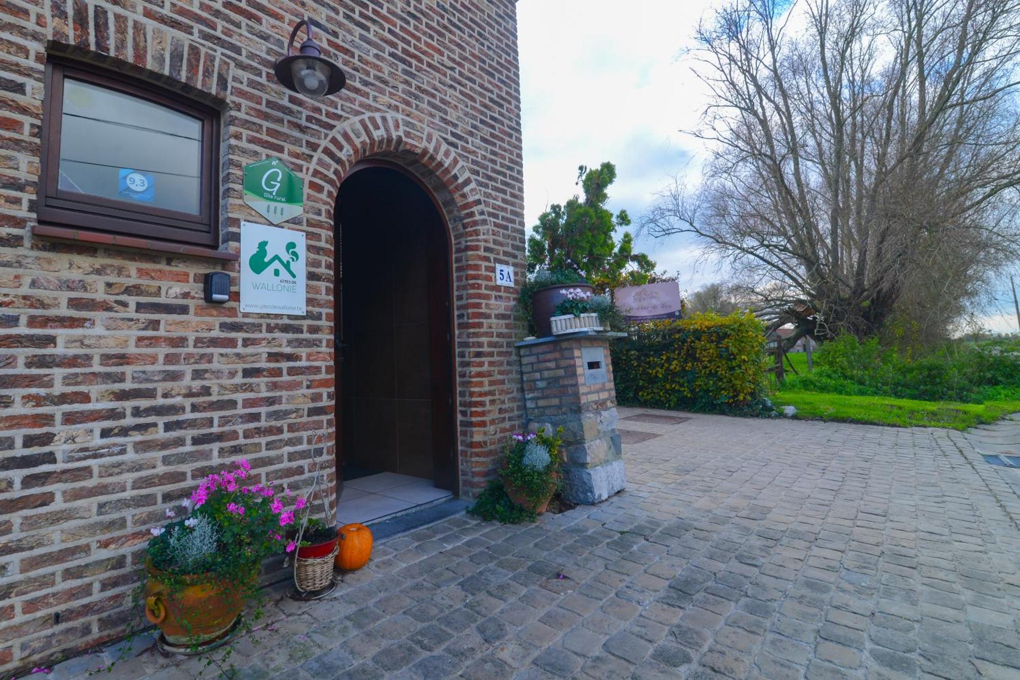 Au Detour Du Trieu Vila Estaimbourg Exterior foto