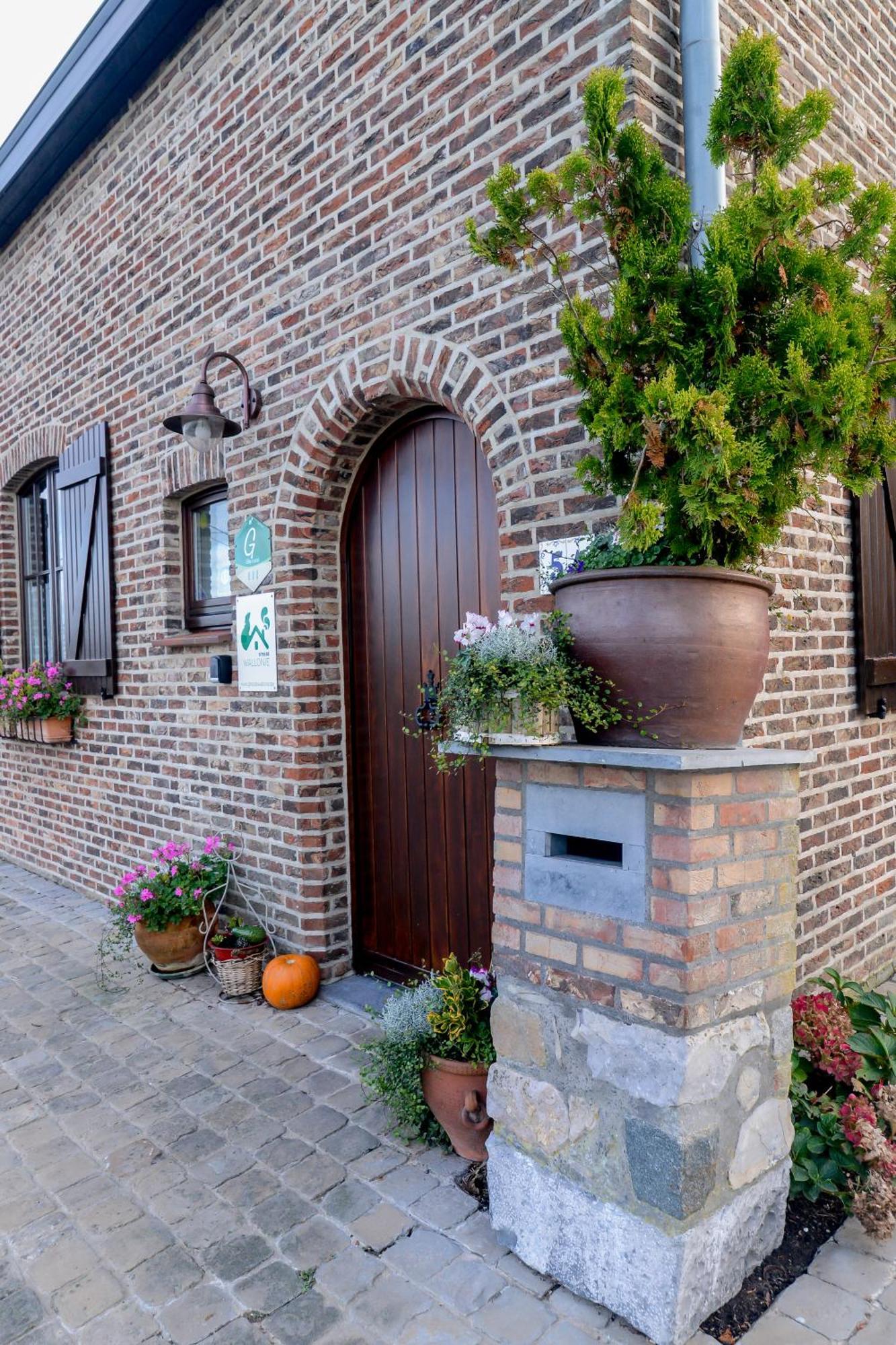 Au Detour Du Trieu Vila Estaimbourg Exterior foto